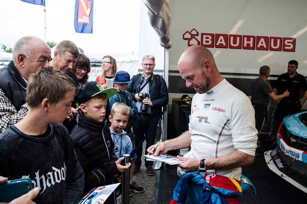 (Foto: DENNIS RISAGER og MAGNUSSEN RACING EXPERIENCE)